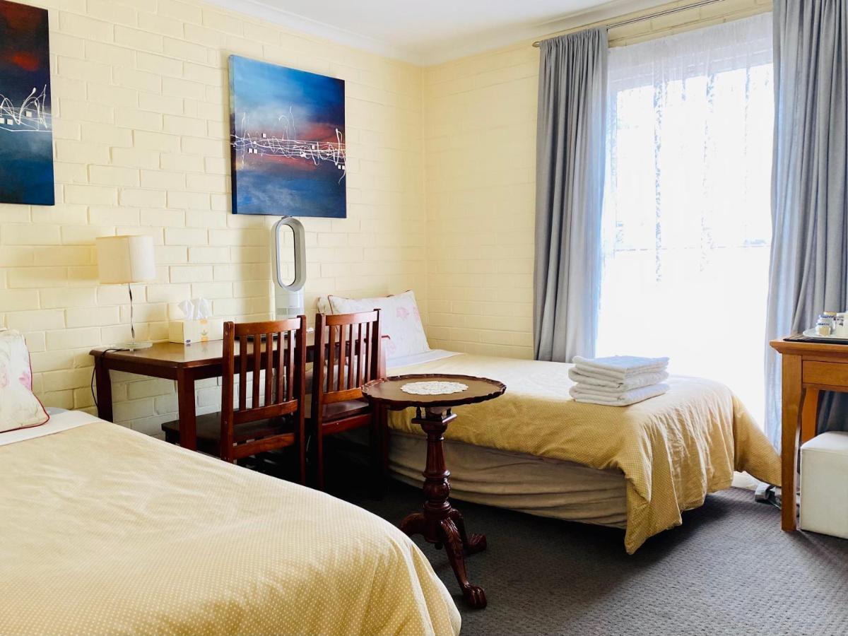 The Mews Motel Launceston Ngoại thất bức ảnh
