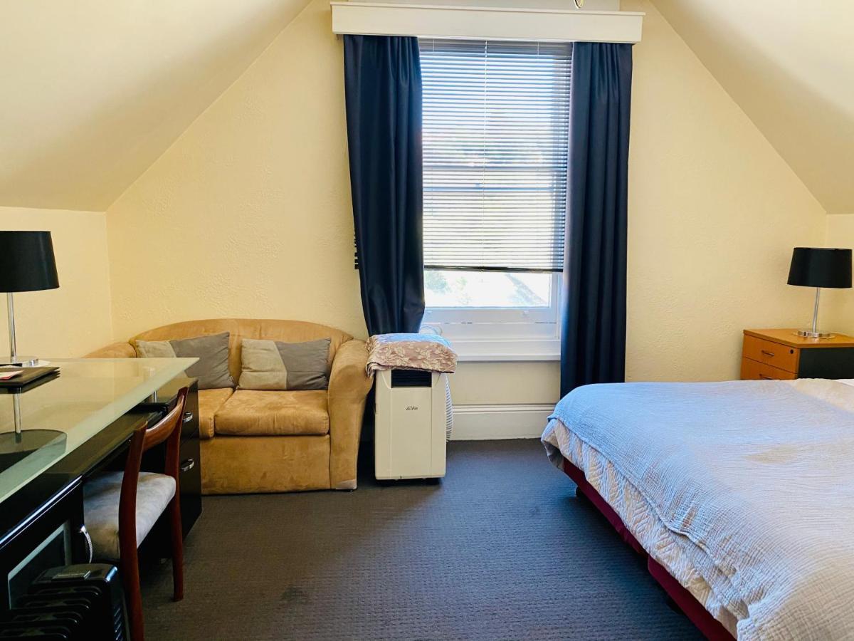 The Mews Motel Launceston Ngoại thất bức ảnh