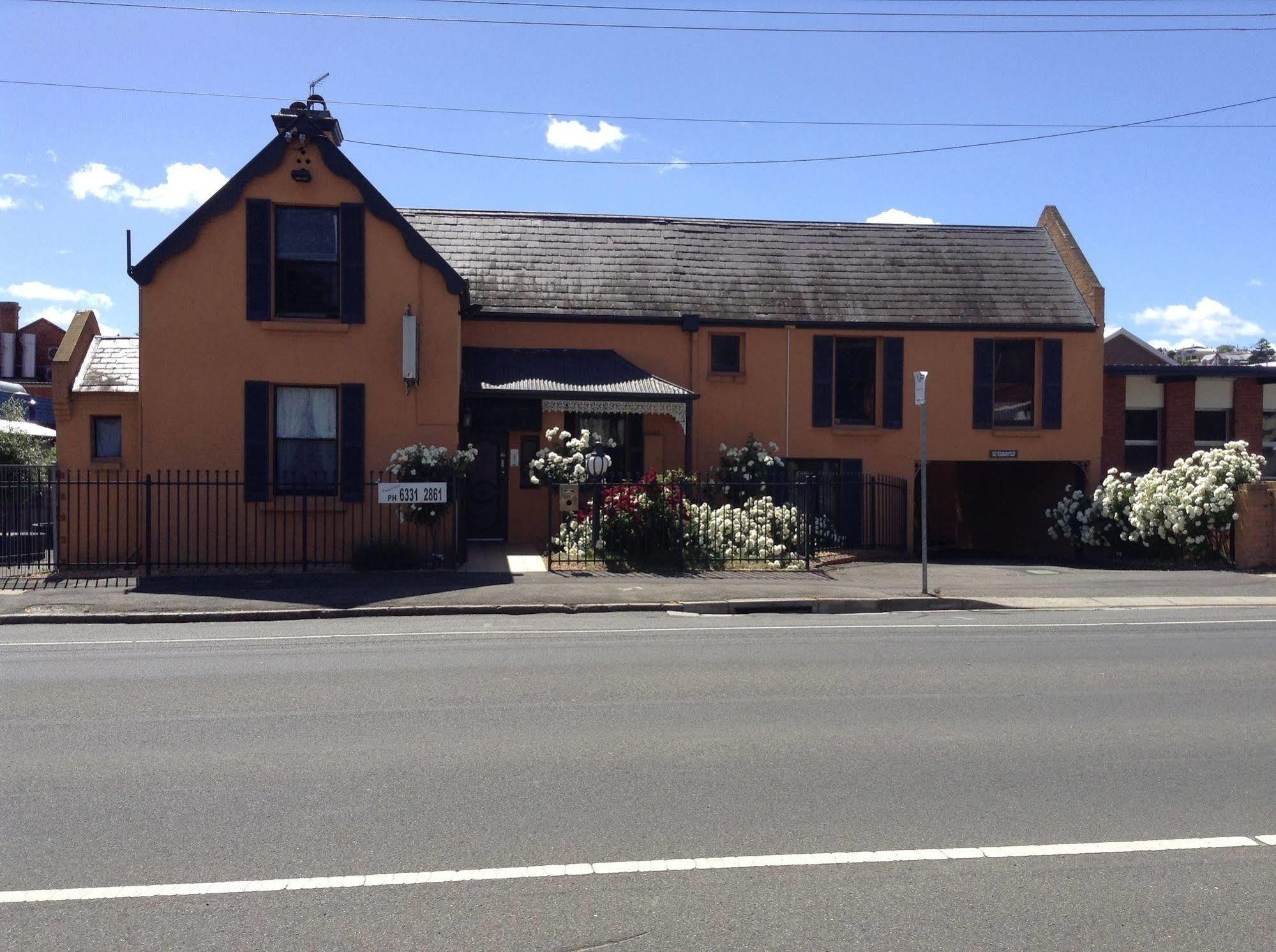 The Mews Motel Launceston Ngoại thất bức ảnh